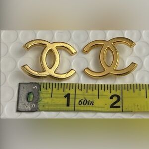 Vintage CHANEL Gold cc logo hardware set of 2